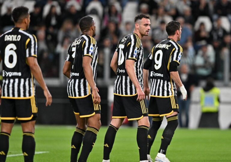 Juventus Torino, penalizată cu 10 puncte în clasamentul din Serie A