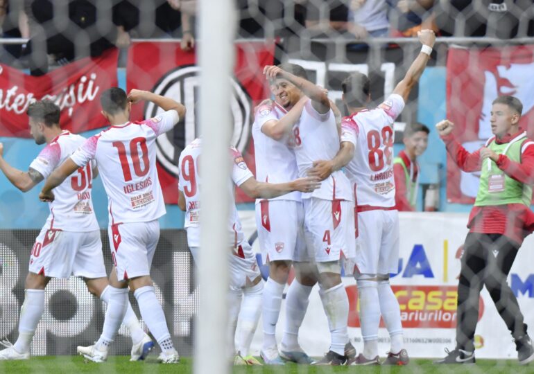 Dinamo umilește FC Argeș și e cu un pas înapoi în Superligă