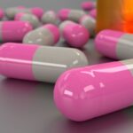 Inteligența artificială tocmai ne-a ajutat să descoperim un nou și puternic antibiotic