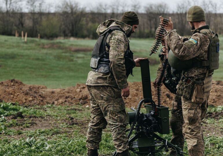 Mitraliera cu consolă de jocuri video, arma cu care ucrainenii îi seceră pe ruși (Foto&Video)