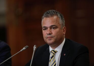Veștea nu i-a spus nici nevestei că va fi premier. Nu va tăia taxe. Nu se poate guvern doar cu USR. Mesajul către Bolojan
