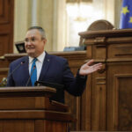 Ciucă vrea să facă o capelă la Parlament