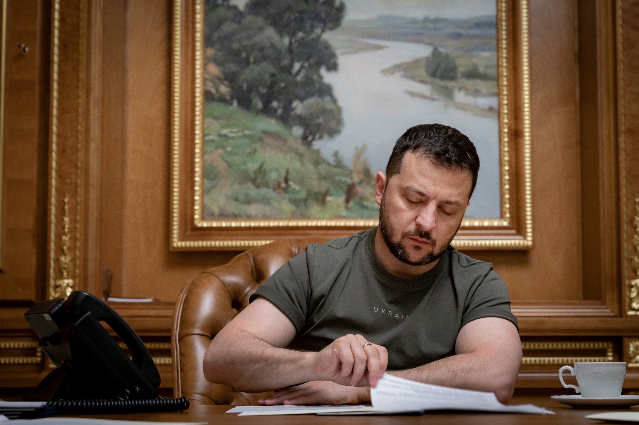 Zelenski i-a dat o replică tăioasă lui Radev: Doamne ferește să fiți în ...