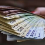 Plătim după alegeri: Guvernul va împrumuta 235 de miliarde de lei în 2024, cu 30% mai mult decât estimase la începutul anului. Deficitul va exploda