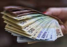 48% din economiile românilor stau blocate în conturi fără randament: cât profit pierd anual