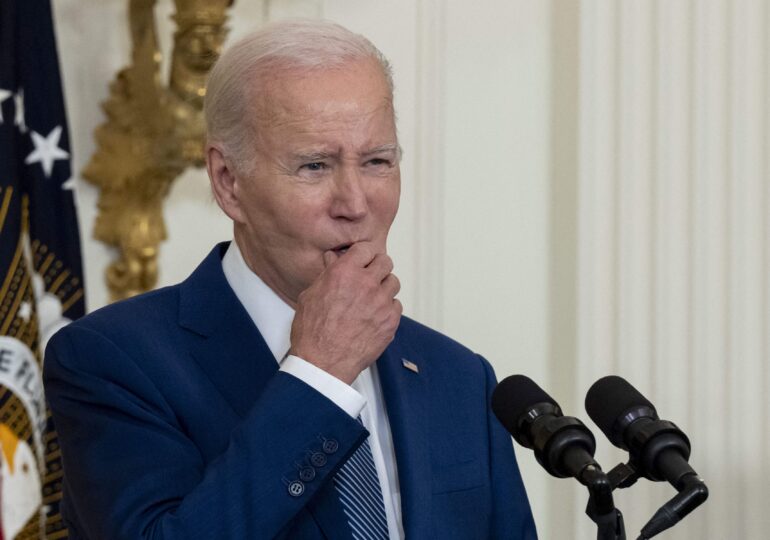 Misterul liniilor de pe fața lui Biden a fost elucidat de Casa Albă (Foto)