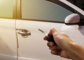 Două mari companii auto sunt date în judecată pentru că mașinile lor sunt prea ușor de furat