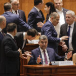 PNL și AUR, umăr la umăr, în ultimul sondaj CURS privind intenția de vot