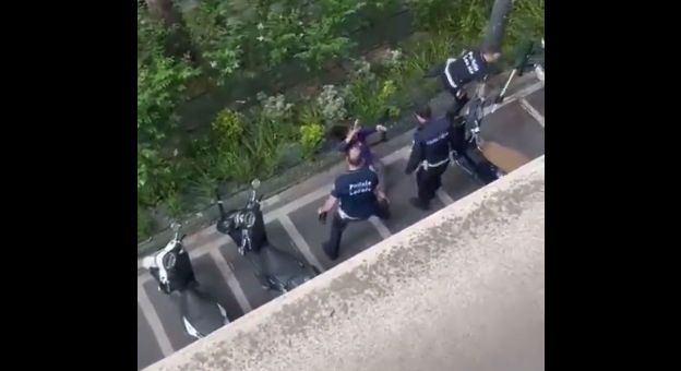 Cinci polițiști din Verona sunt acuzați de tortură. Un român a povestit la ce violențe și umilințe a fost supus (Video)