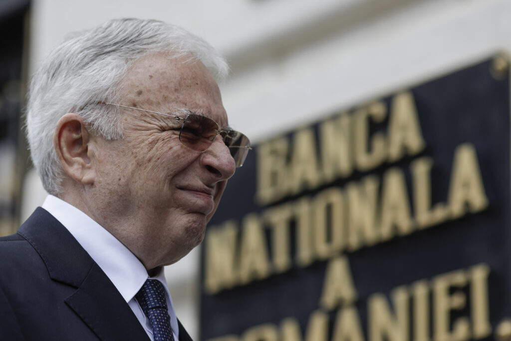 Isărescu: FMI nu are ce căuta acum în România. Nu tai salarii și nu dai afară peste noapte. Astea sunt povești!