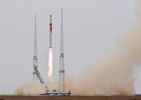 China își depășește rivalii lansând cu succes prima rachetă cu oxigen și metan lichid (Video)