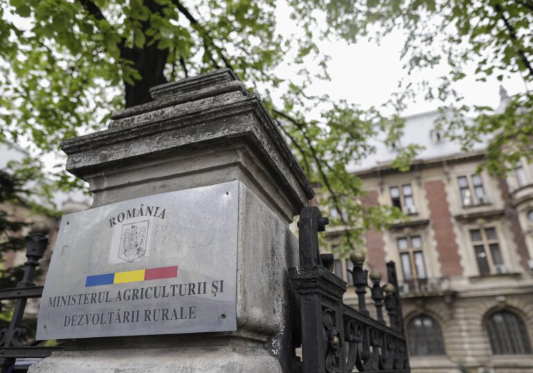Curtea de Conturi și Ministerul Agriculturii se ceartă pe Strategia de deșertificare a României