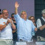 De ce Viktor Orban mușcă mâna întinsă de Ciolacu