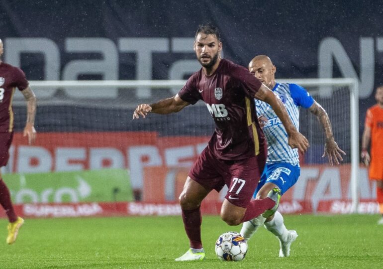 CFR Cluj, dispusă să îl cedeze pe Tachtsidis: "Oricine e de vânzare"