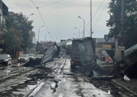 Codul roșu a făcut prăpăd la Oradea: Efectele unei furtuni ca o tornadă, cum nu s-a mai văzut (Foto&Video)