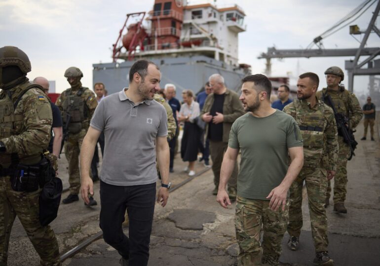 Zelenski a mers la Odesa: A vorbit despre drone navale și rachete