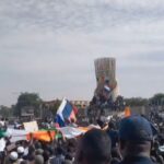 Protest cu mii de persoane la ambasada franceză din Niger: Franța să plece, noi vrem Rusia (Video)