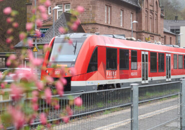 Explozie la gara centrală din Augsburg, Germania. Două persoane sunt rănite, iar traficul feroviar a fost oprit