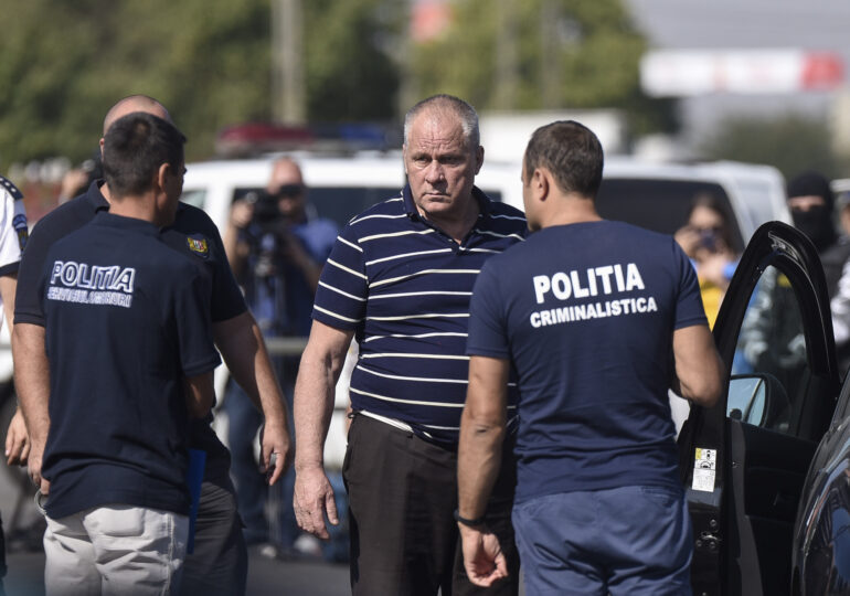 Șeful Poliției Caracal și trei agenți au fost trimiși în judecată, la 4 ani de la uciderea Alexandrei Măceșanu. Au întârziat 14 ore intervenția