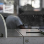 Majorarea impozitelor aduce haos: Ghișeul.ro a picat. Nervi și cozi la direcțiile de taxe