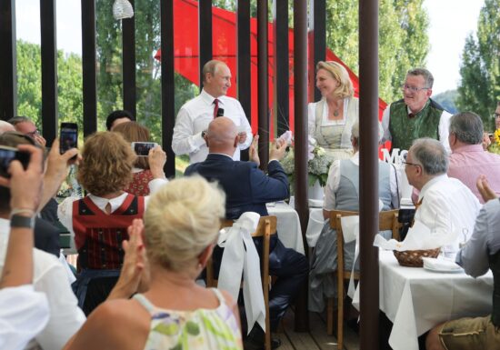 galerie foto cu Vladimir Putin, nuntă Austria