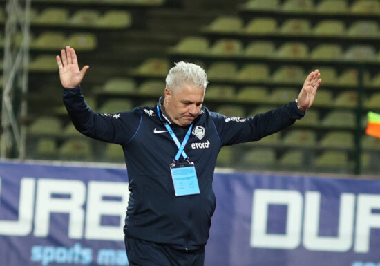 Marius Șumudică, aproape de i se rezilia contractul, după o nouă rușine în Arabia Saudită