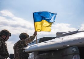 Contraofensiva a străpuns principala linie defensivă rusă. Soldații ucraineni au găsit covoare și tablouri în tranșeele adânc săpate ale rușilor