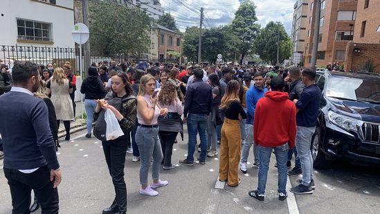 Cutremur puternic în capitala Columbiei: Mii de oameni au ieșit speriați în stradă (Video)