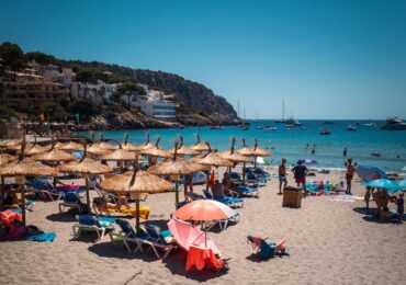 O țară preferată de români schimbă regulile la all-inclusive. Turiștii vor primi maximum șase băuturi alcoolice pe zi