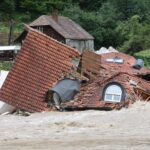 Ciclonul care a provocat „apocalipsa meteo” în Slovenia a intrat în România. Prognoza meteo pentru următoarele 2 săptămâni