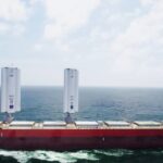 Toate pânzele sus! Prima navă echipată cu velele viitorului începe călătoria inaugurală și promite să revoluționeze transportul maritim (Video)