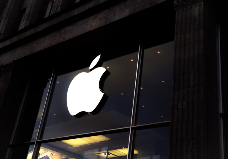 Suma uriașă pe care a pierdut-o Apple în două zile după zvonurile privind interdicția din China