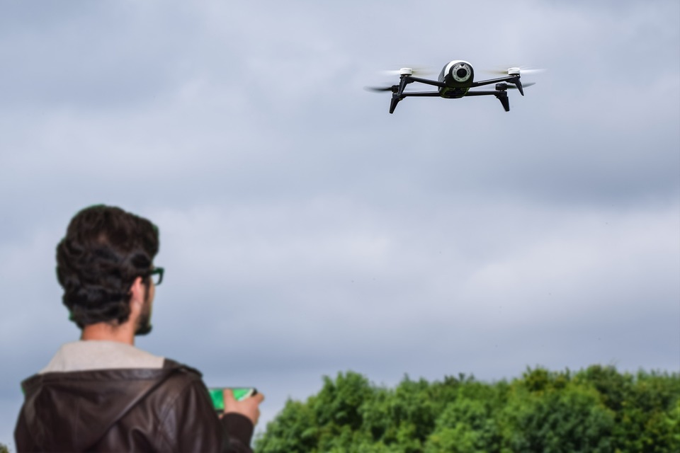 România începe producția de drone în această vară la Brașov