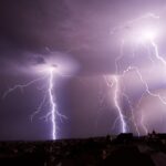 România intră sub alertă meteo: Ploi torențiale, răcire bruscă, ninsoare – coduri și hărți ANM