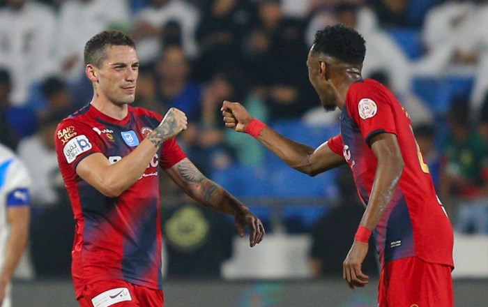 Nicolae Stanciu a marcat un gol spectaculos în meciul cu echipa lui Neymar