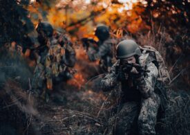 Ucrainenii renunță la tacticile de luptă ale NATO: „Dacă aș face doar ce m-au învățat ei, aș fi mort"
