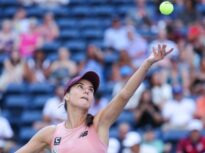 Sorana Cîrstea se califică în optimi la Osaka