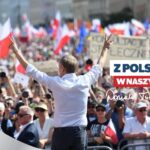 Alegeri în Polonia: Prezență record la vot. PiS obține cel mai mare scor, dar Opoziția are șanse mari să preia guvernarea