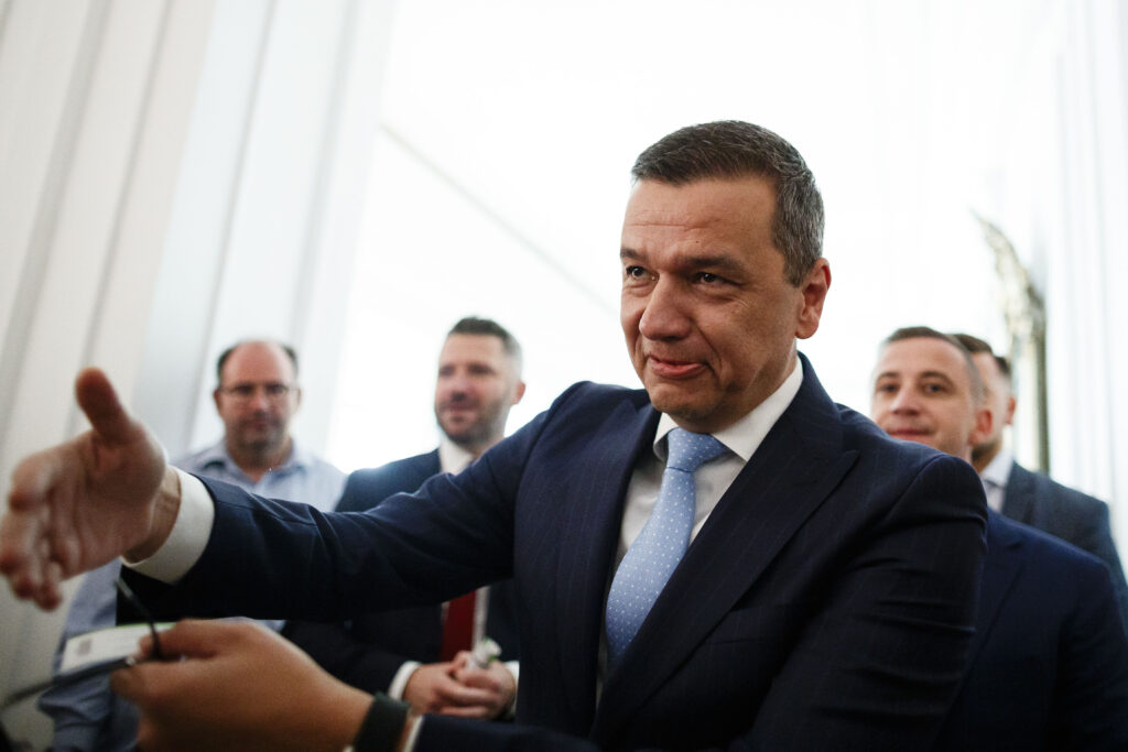 Cum se împart funcțiile în PSD: Ciolacu, implicat în negocierile pentru ministere. Tudose și Paul Stănescu luptă prin interpuși – surse