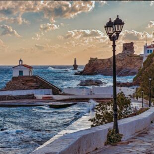 Insule grecești numai bune de vizitat toamna târziu. Unde mai poți înota în mare încă (Galerie foto)