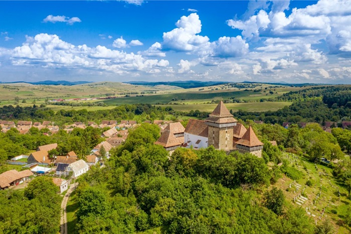 Viscri, satul românesc pe care regele Charles îl adoră