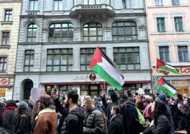 Manifestații pro-palestiniene în lume. Sute de mii de oameni au ieșit în stradă, incidente la Londra (Foto & Video)