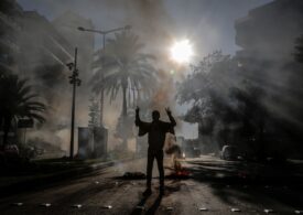 Orientul Mijlociu e cuprins de proteste după explozia de la spitalul din Gaza: Hezbollah anunță "ziua mâniei", asediu la ambasada SUA de la Beirut (Video)