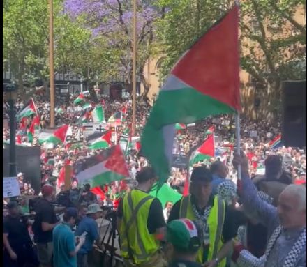 Manifestații pro-palestiniene în mai multe țări din întreaga lume. La Londra au fost peste 100.000 de oameni (Video)