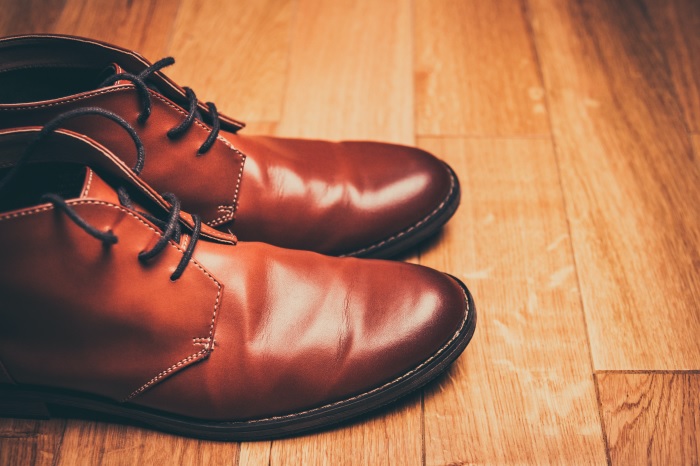 Pantofi casual bărbați: ce sunt și când îi purtăm?