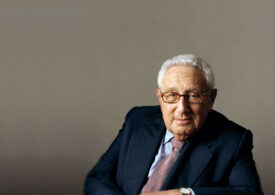 A murit Henry Kissinger