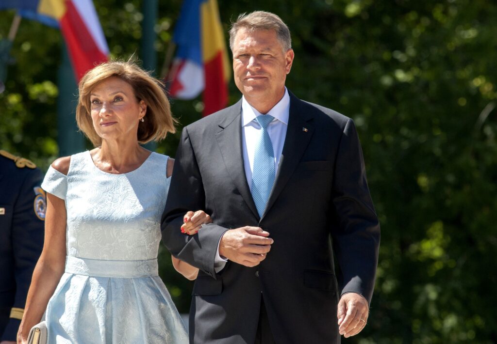 După eșecul din instanță, ANAF continuă procedurile pentru recuperarea milionului de euro de la soții Iohannis