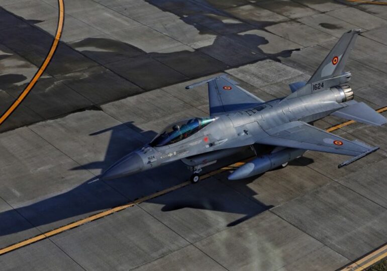 Trei aeronave F-16 olandeze au aterizat la Fetești (Video)