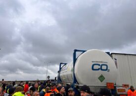 Protest al camionagiilor polonezi: Mii de camioane, majoritatea ucrainene, blocate la graniță