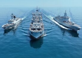Aviația americană vrea să poată scufunda orice navă de război din Pacific, dar are o problemă: China și-a creat un "desiș" defensiv
